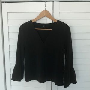 Black V-neck too - XSP